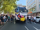 Der Demo-Zug zur PRIDE führt durch die Frankfurter City.